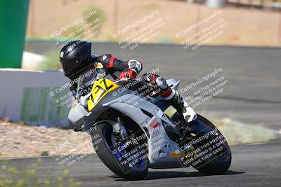 media/Jun-04-2022-WERA (Sat) [[b852bbbd55]]/Practice Races/3-600cc novices/